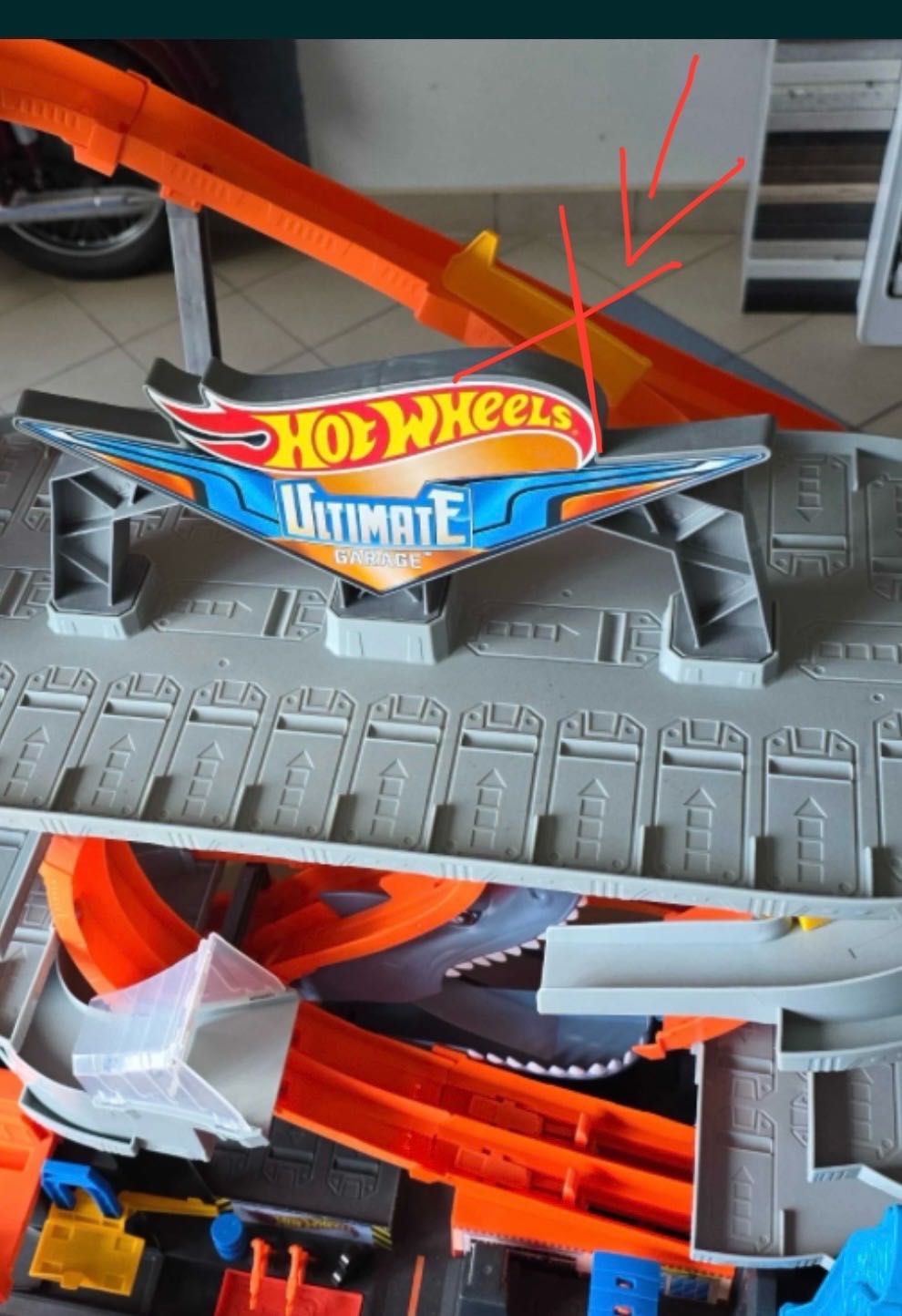 Hot Wheels City Mega Garaż Rekina RYBNIK