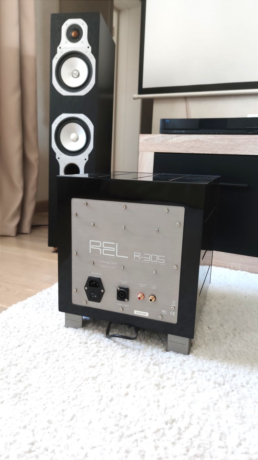 Сабвуфер Rel R-305