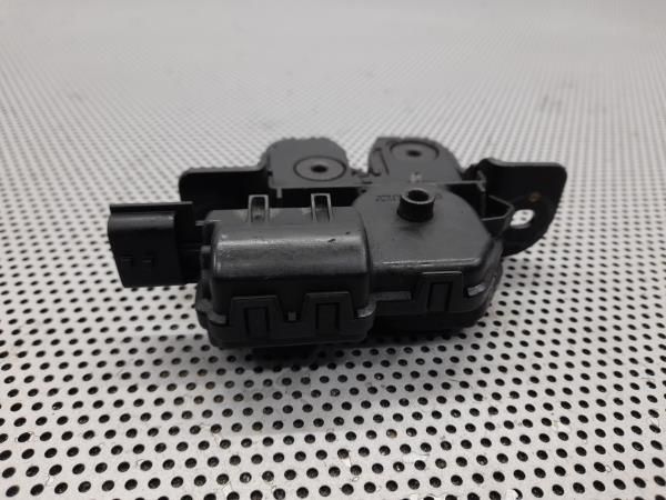 Fechadura / fecho da mala RENAULT Megane III Grandtour (KZ0/1)