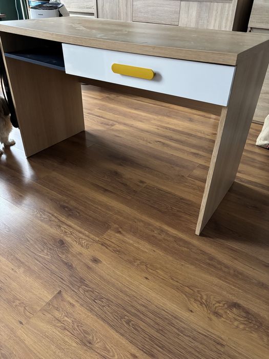 Biurko Wesker 120 cm z szufladą i półką dąb polski