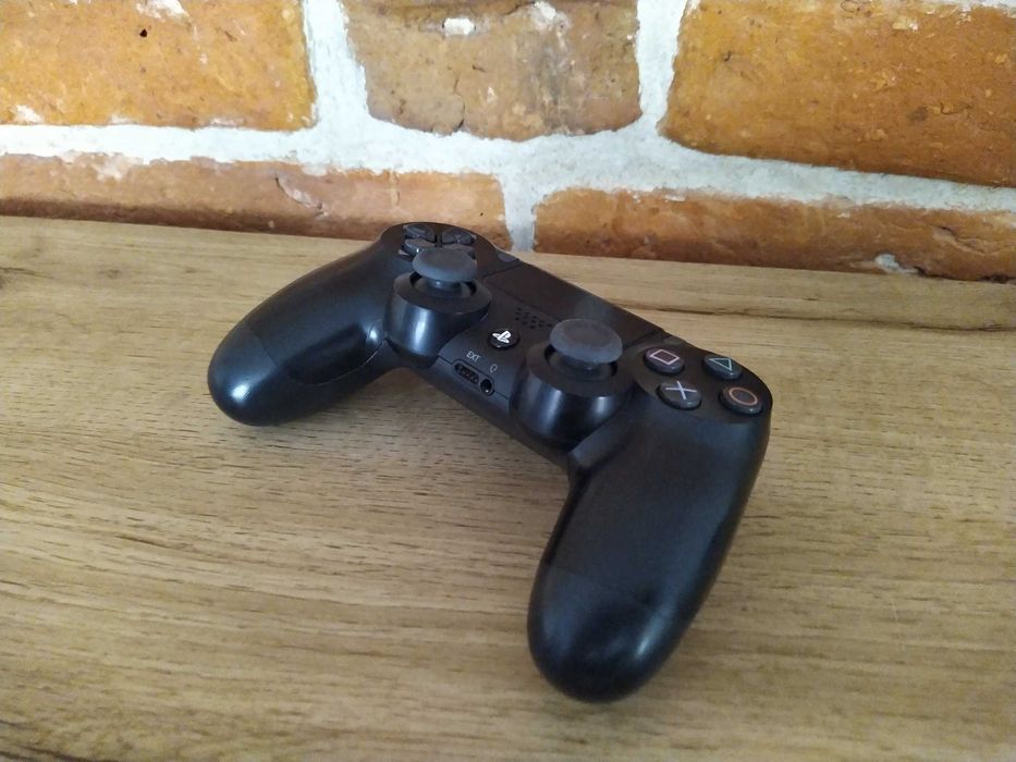 Pad dualshock do PS4 czarny, oryginalne - 2 sztuki w cenie jednego
