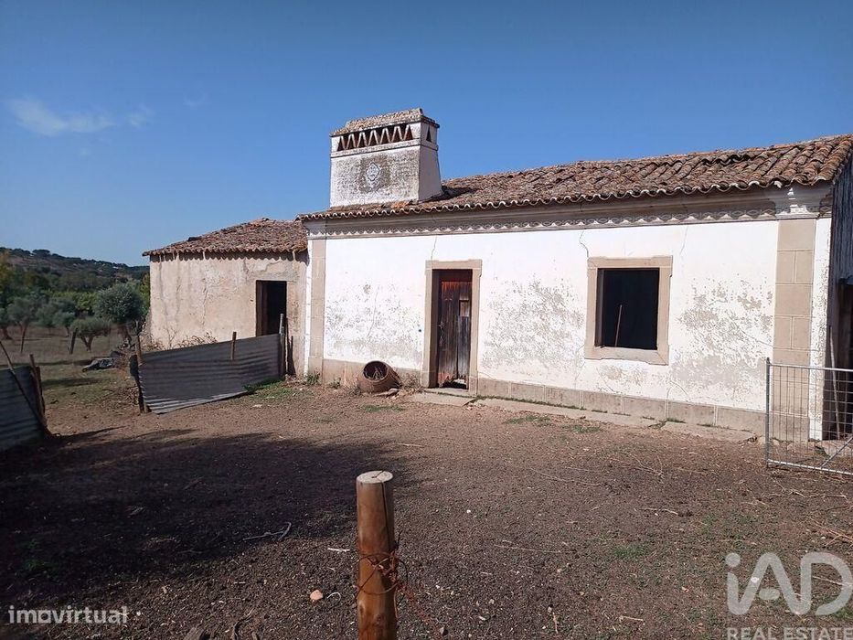 Casa / Villa T1 em Benavila e Valongo de 85,00 m2