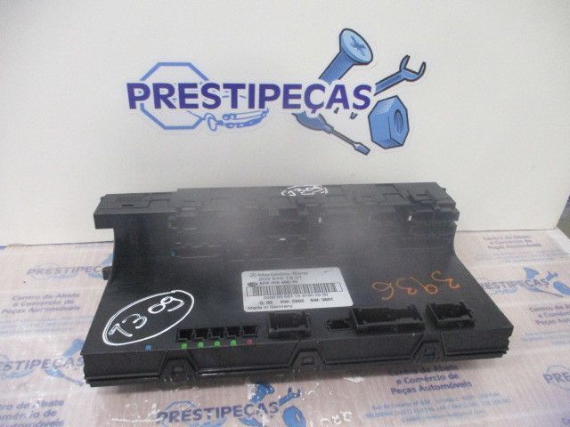 Caixa Fusiveis 2035451801 MERCEDES C220cdi SPORTCOUPE CL203 W203 2003 2.2CDI 143CV 3P CINZA ORIGINAL