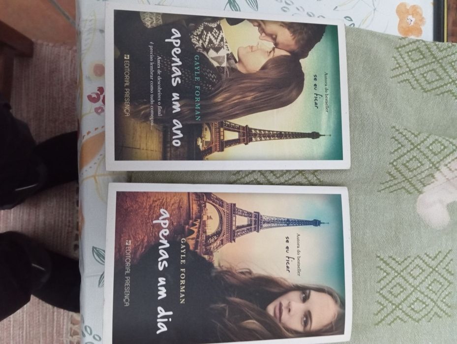 Vendo dois livros de Gayle Formann .Se eu Ficar Apenas um Ano . Apenas