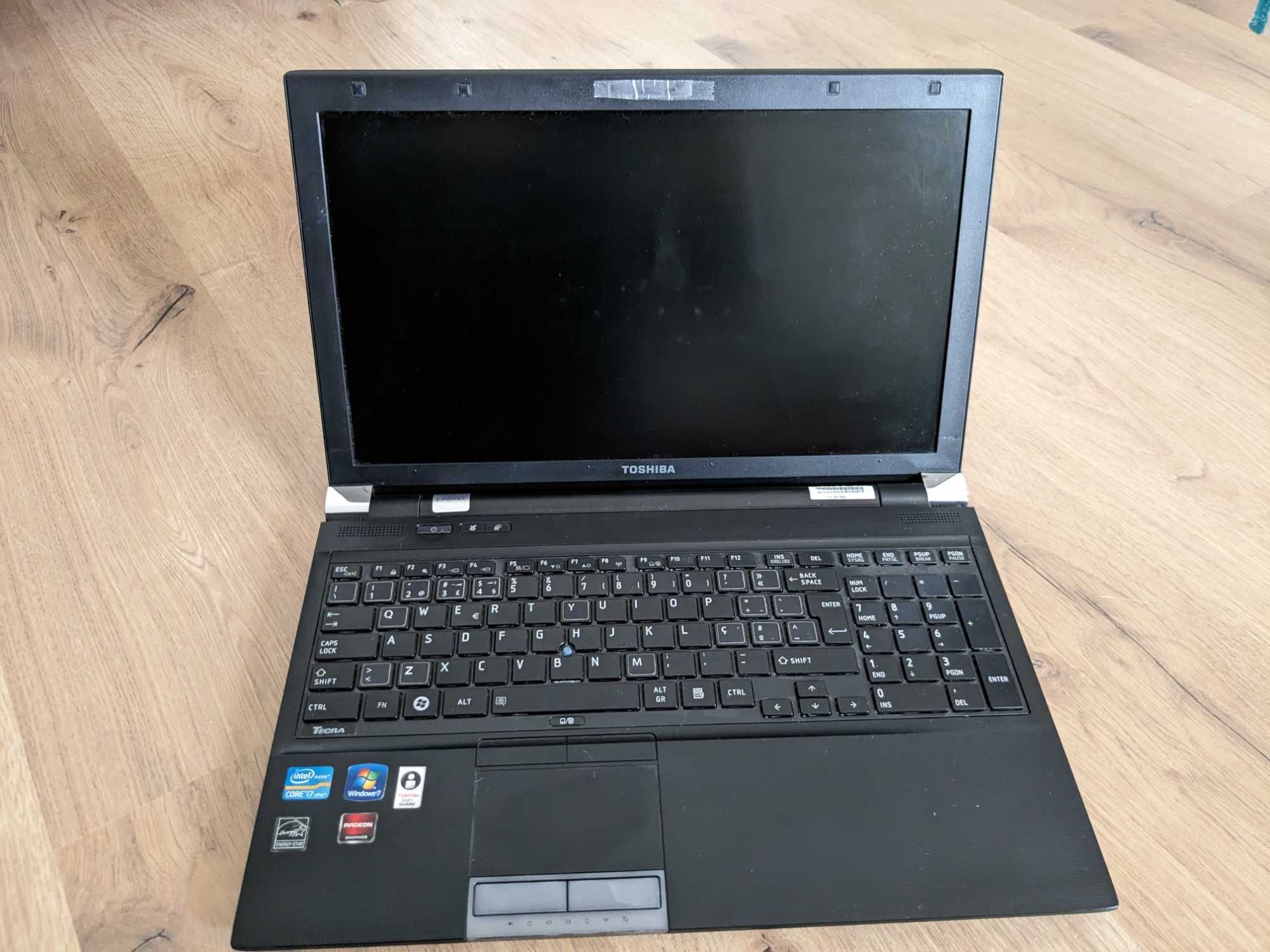 Toshiba Tecra R850