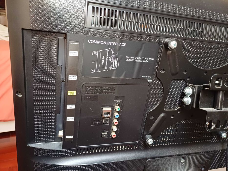 Tv Samsung 32" como nova