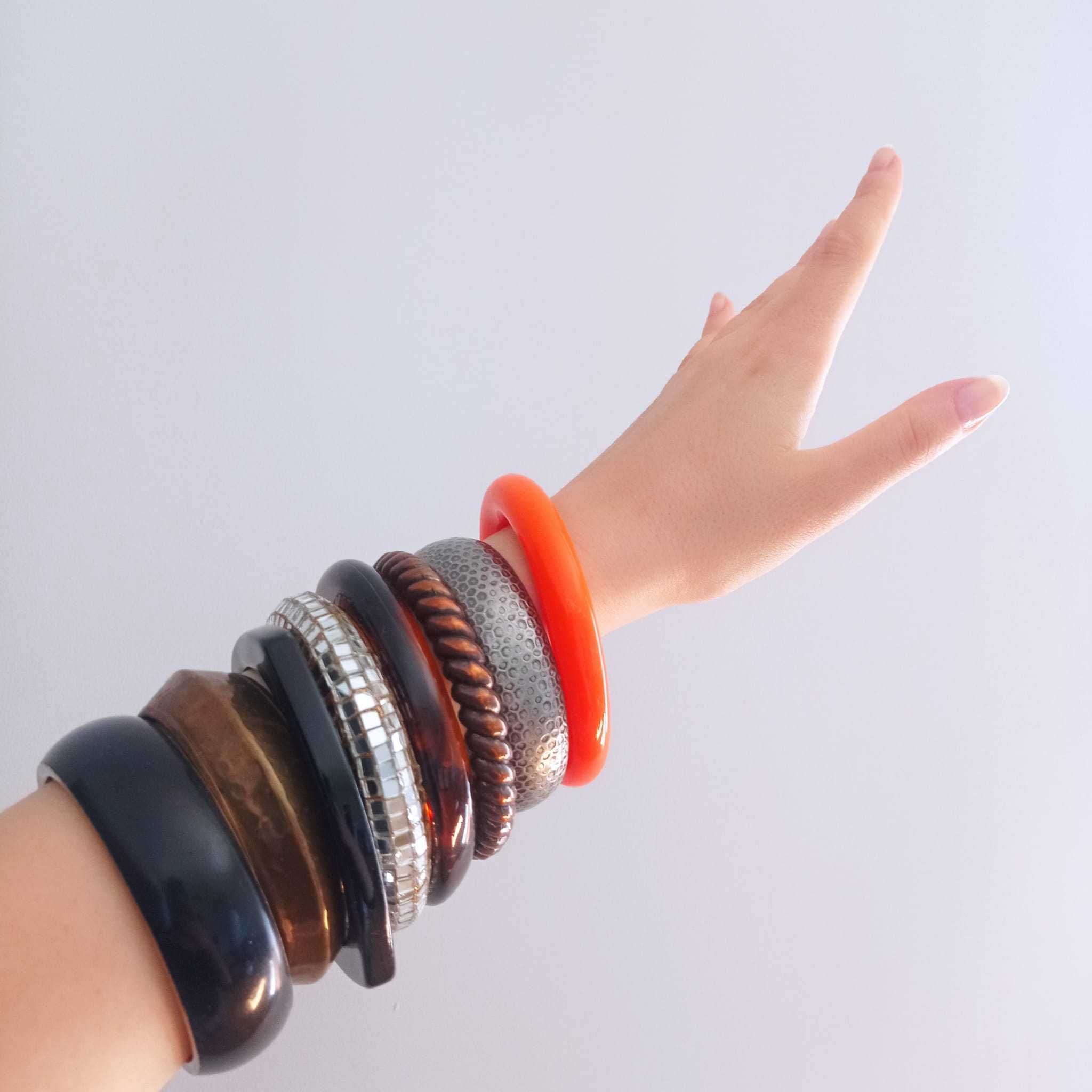Bransoletki zestaw plastikowe vintage retro boho kolorowe ozdoby