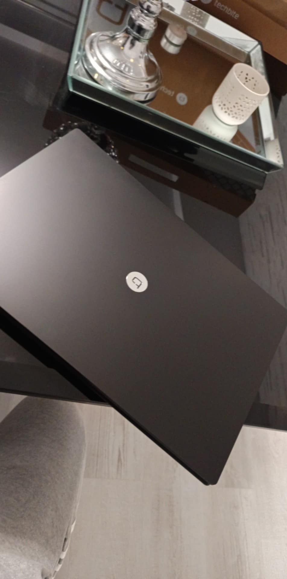 Sprzedam Nowego Laptopa Technice