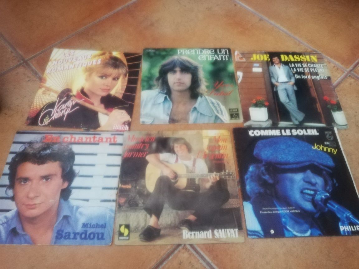 Discos vinil. 23 singles diversos