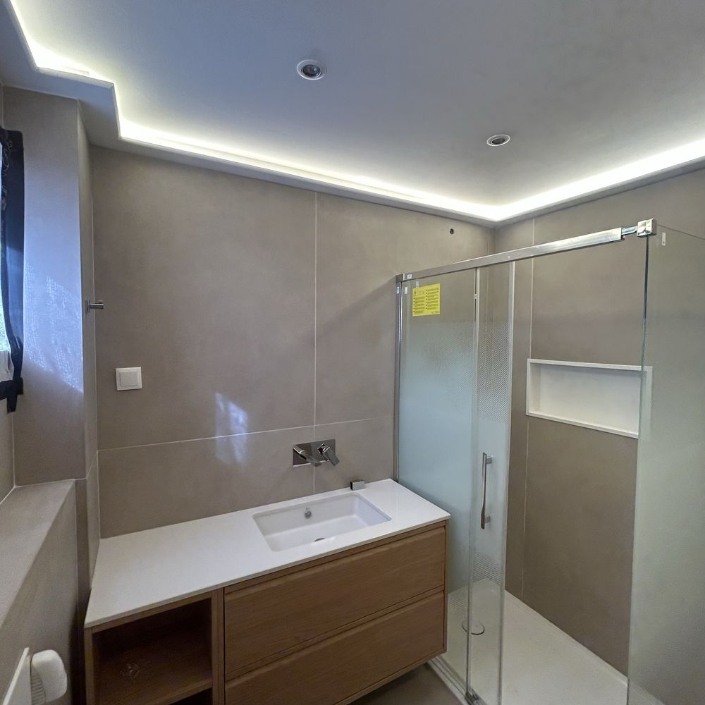 •	Serviços de Pintura em Casas e Apartamentos – Sobreda