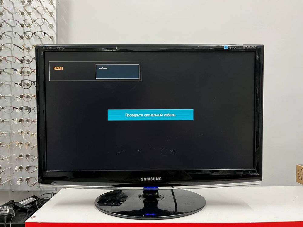 Телевізор Samsung LS23CFVKF/XE