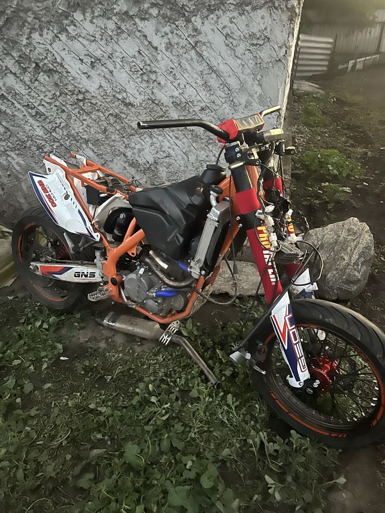 В продаже GEON GNS 300 motard