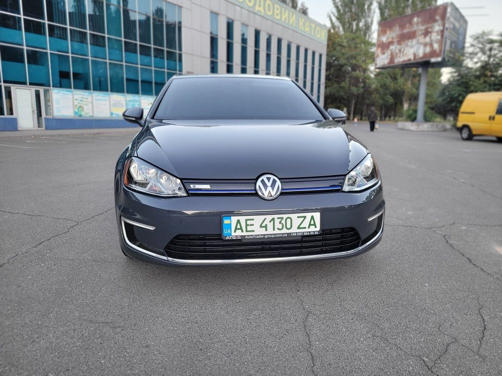 Volkswagen e-golf  чудовий стан