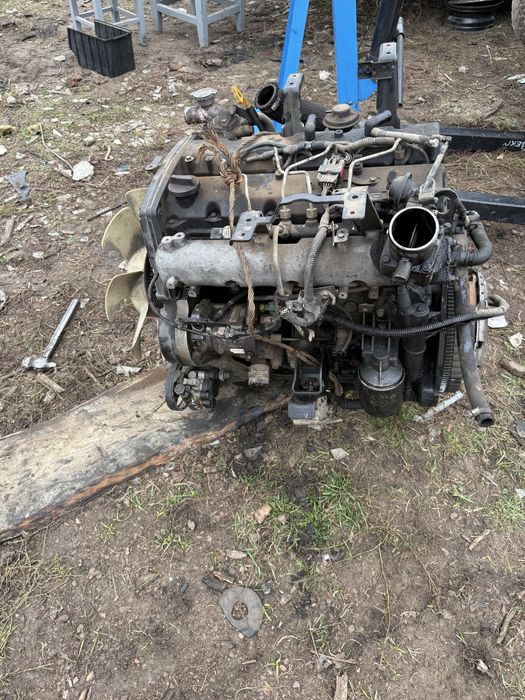 Мотор/двигатель таракан/hundai terracan/carnival/карнавал 2.9