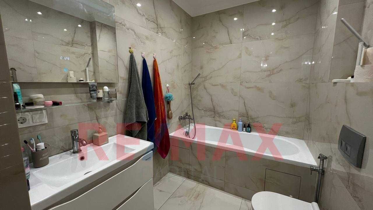 Продаж 4кімн квартири з ремонтом в ЖК "Венеція". 114 м2. С.Кішки 10/1