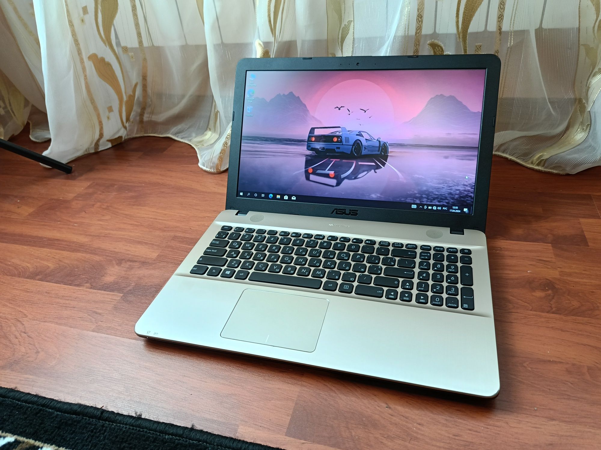 Сучасний Asus Vivobook MaX  2023 стан нового