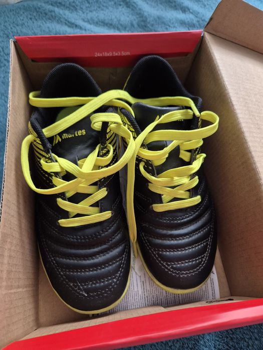 Dziecięce halówki martes essentials rozmiar 31