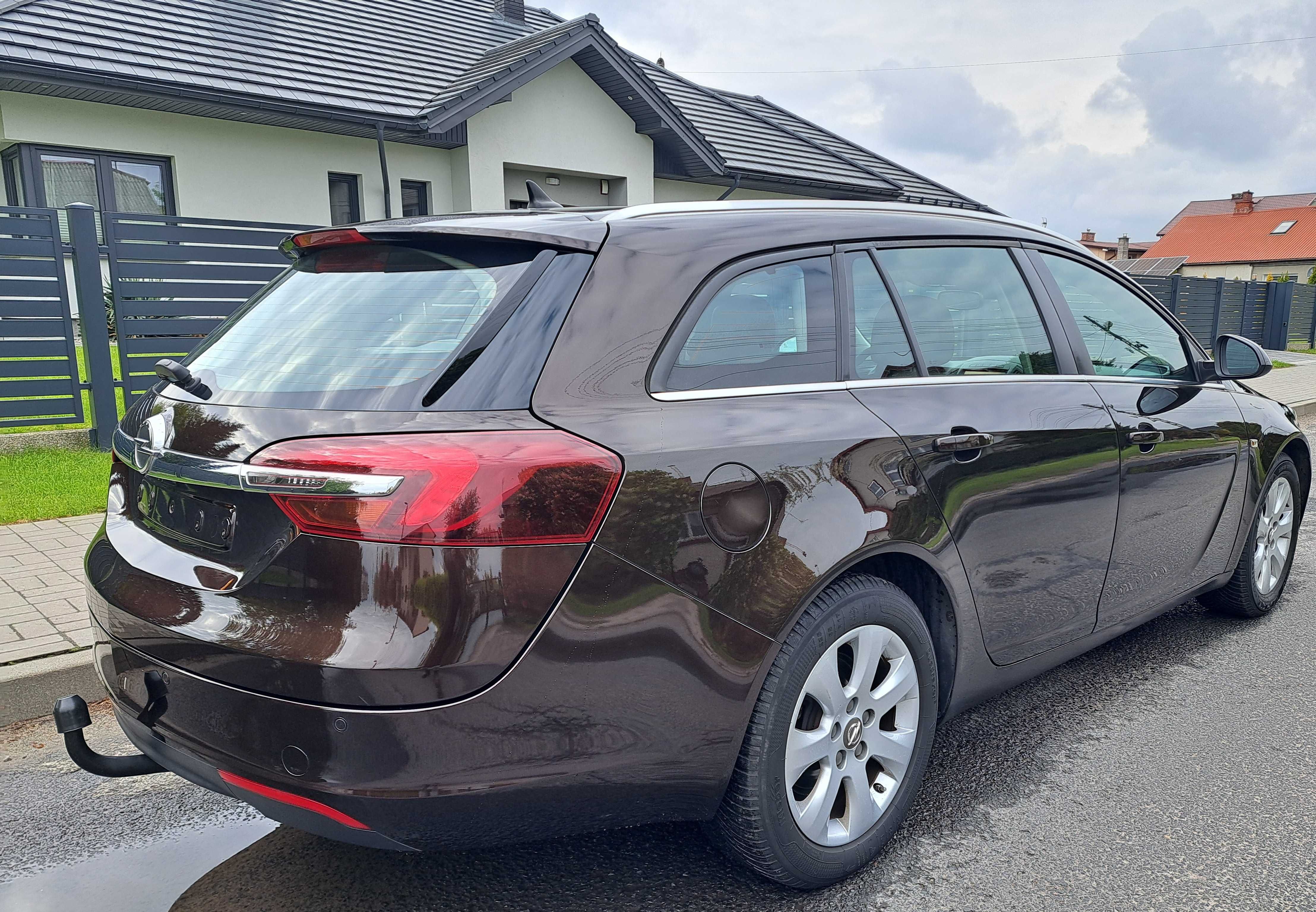 Opel Insignia Bezwypadkowy 1 Własciciel  Piękny kolor Bardzo ZADBANY