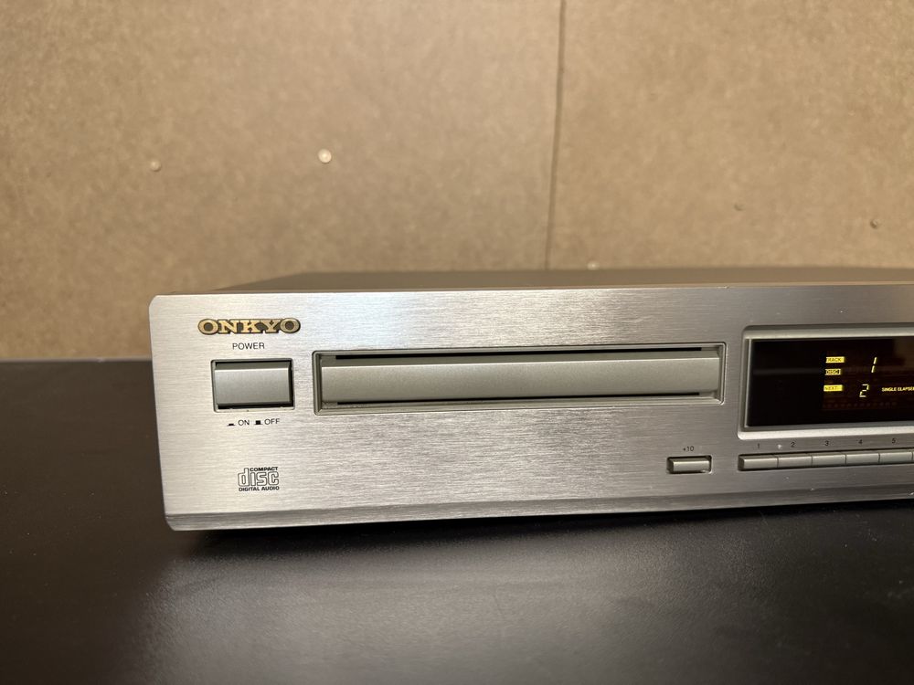 Onkyo DX-7211 # odtwarzacz CD