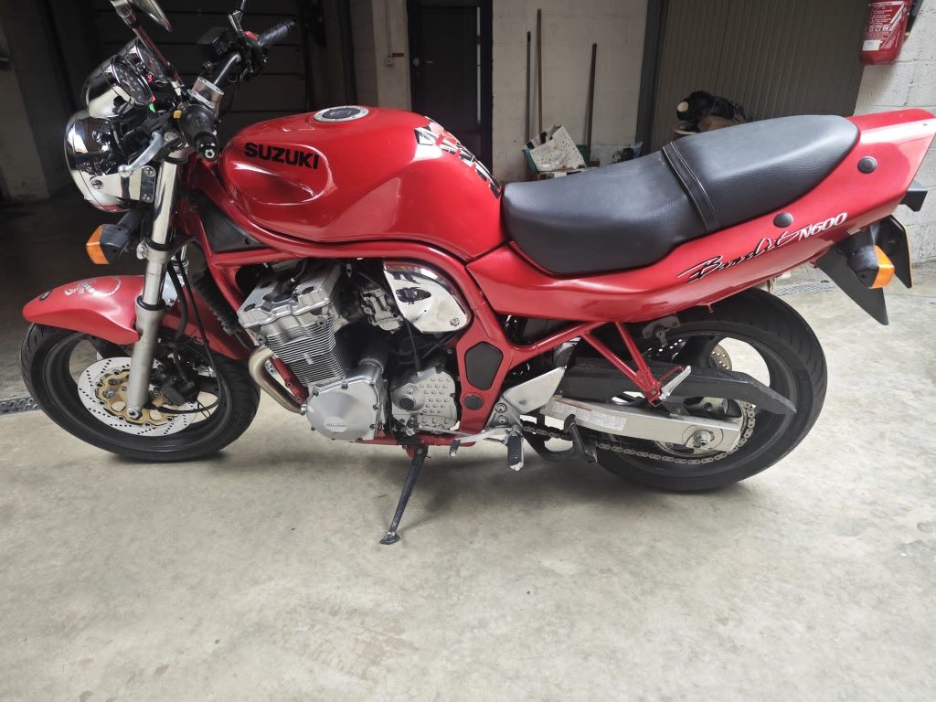 Suzuki bandit 600