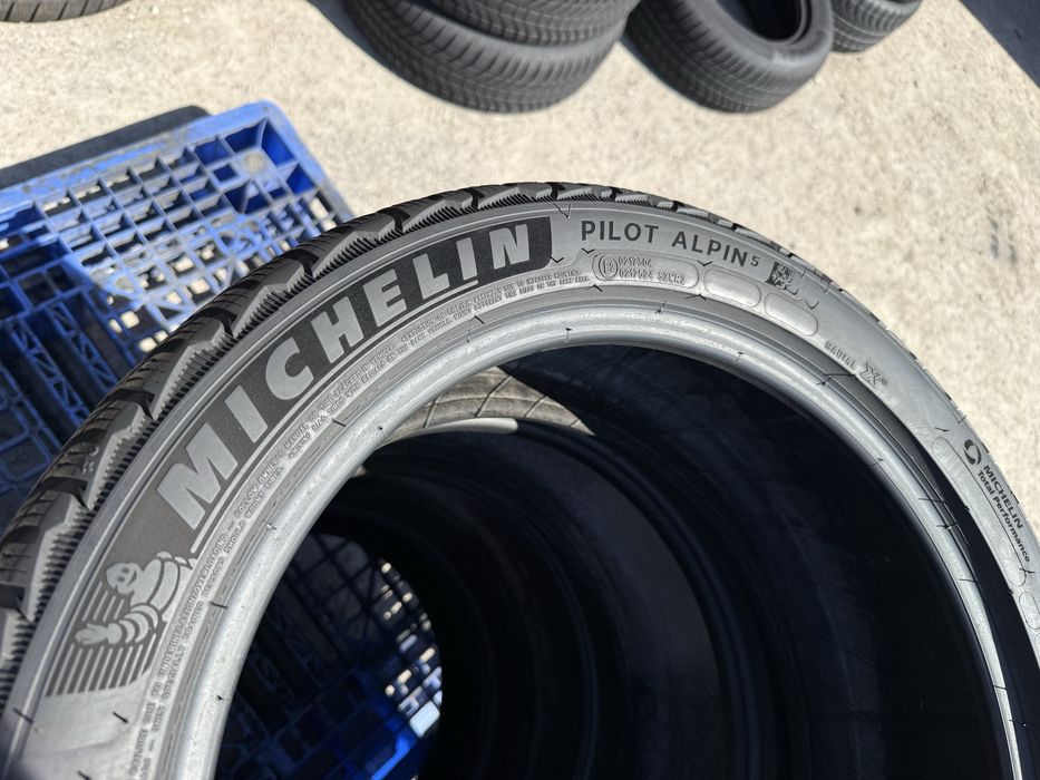 225/45 r18 Michelin Alpin 5 Резина зимняя 98%