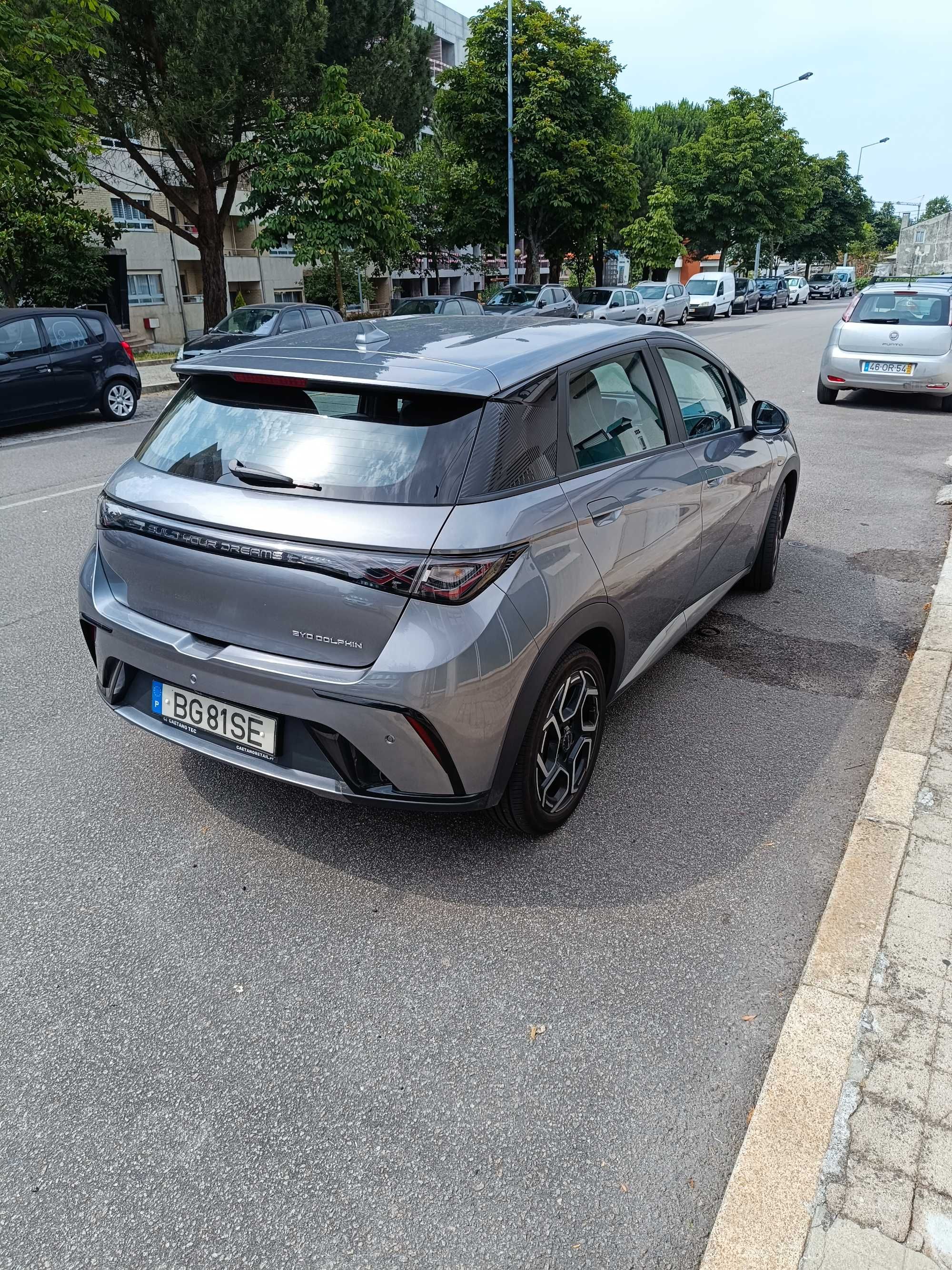 Byd como novo ainda nao eferuou 1 revisao