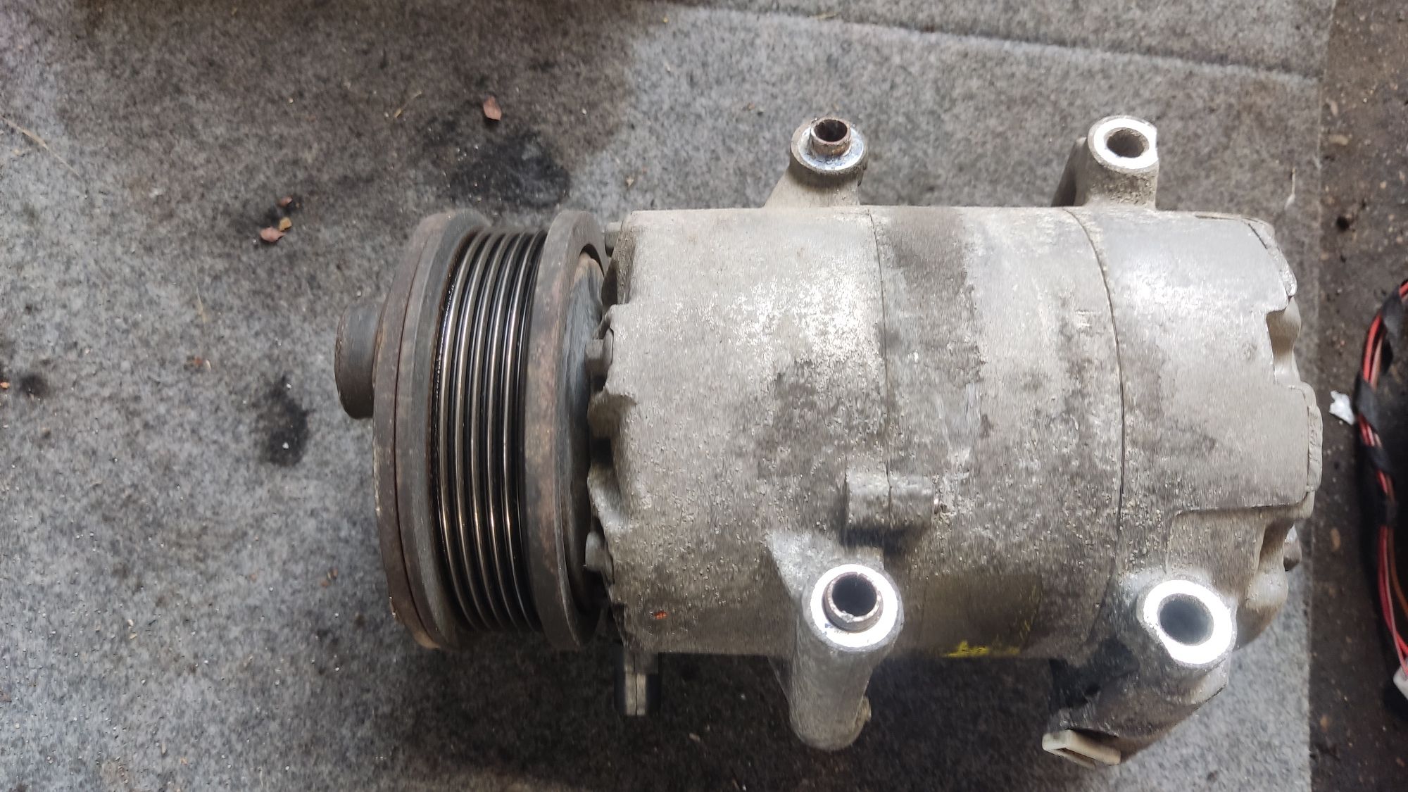 Kompresor klimatyzacji sprężarka Ford Focus MK3 1.6 TDCI