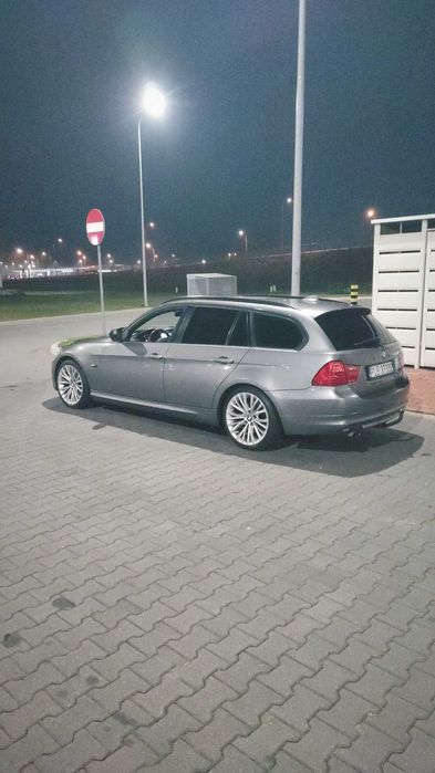 BMW E91 PO LIFT bardzo zadbane auto