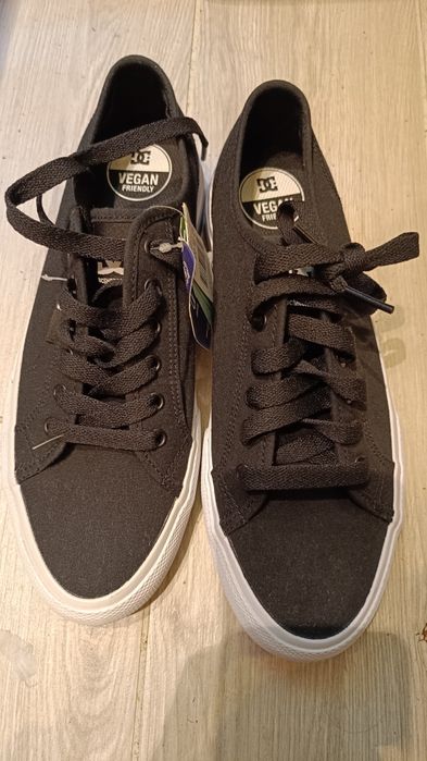 Nowe tenisówki buty DC r 40 25,5 cm skate pro wale