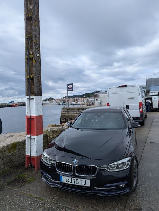 BMW 320d 2016 (apos acidente)