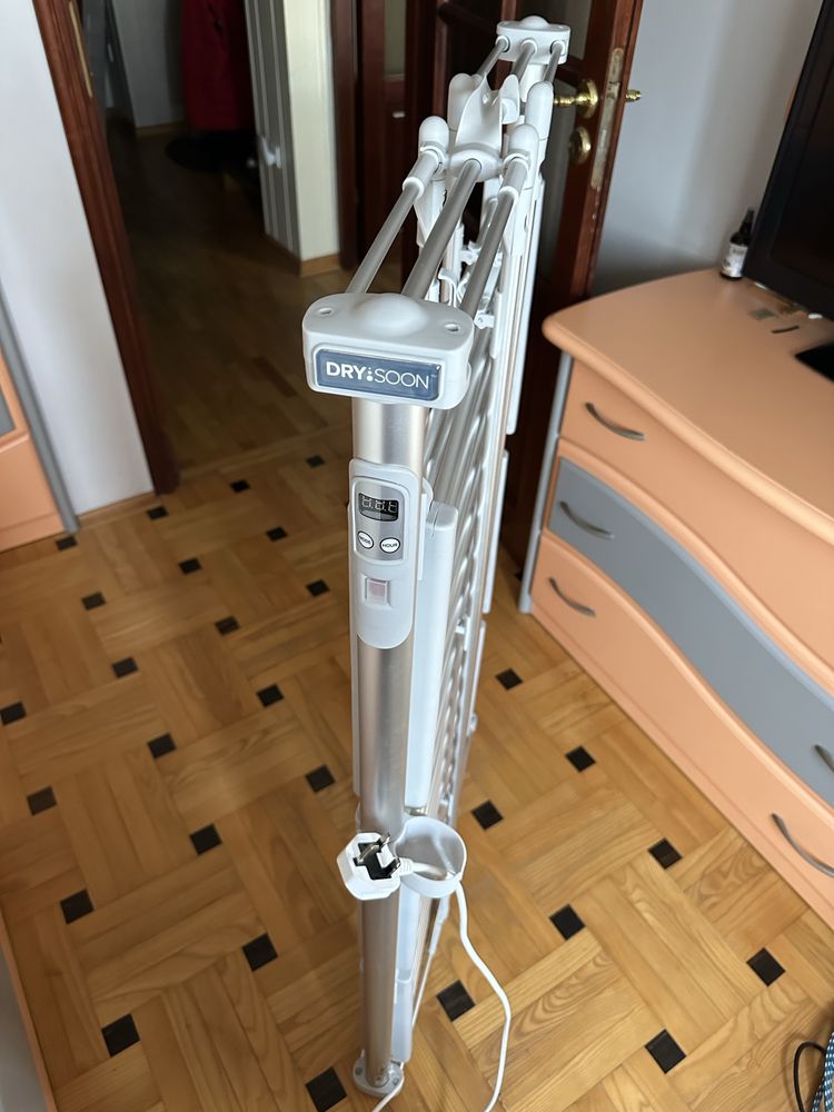 DrySoon elektryczna podgrzewana suszarka do ubrań