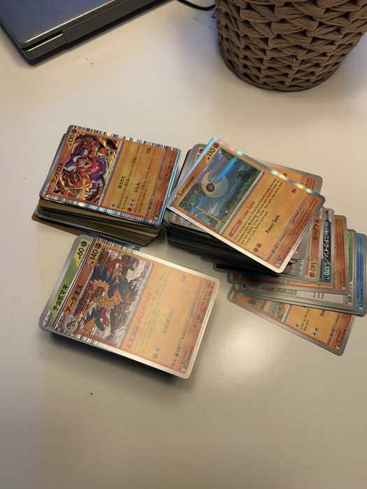 Cartas Pokemon BULK (+300 cartas, +20 Holos)