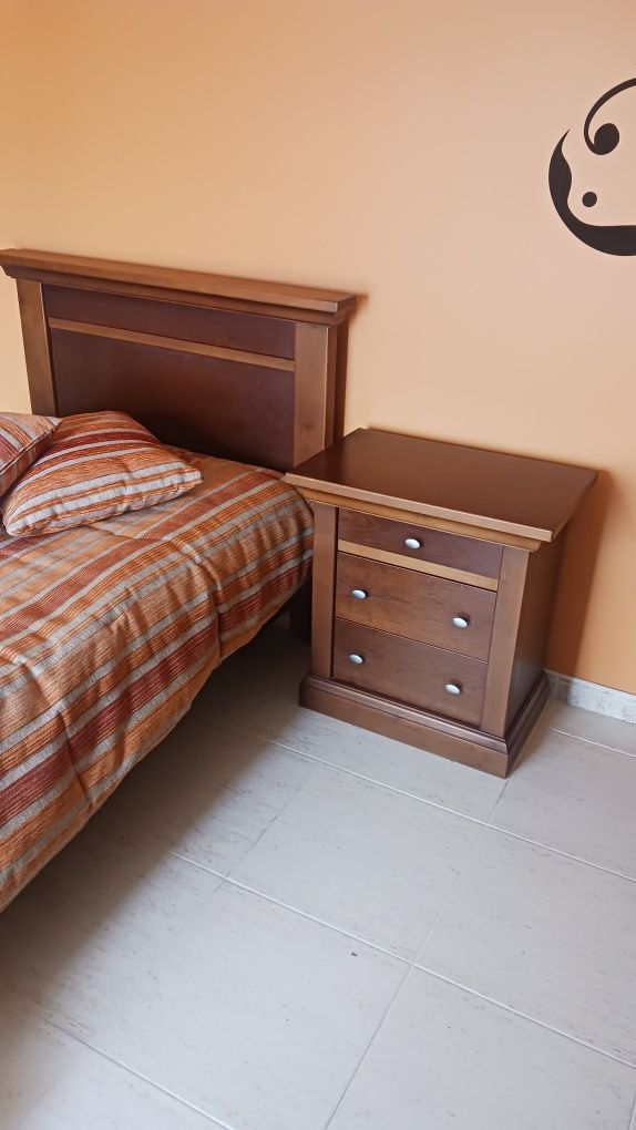 Quarto solteiro completo