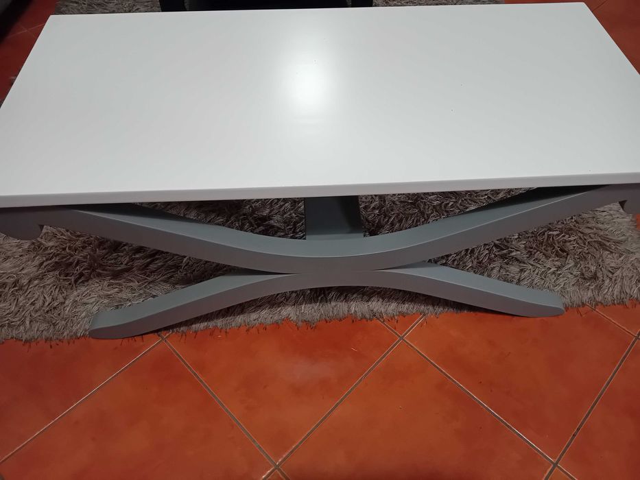 Mesa de centro 95cm por 44cm