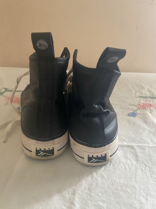 Sapatilhas Pretas Tam. 38