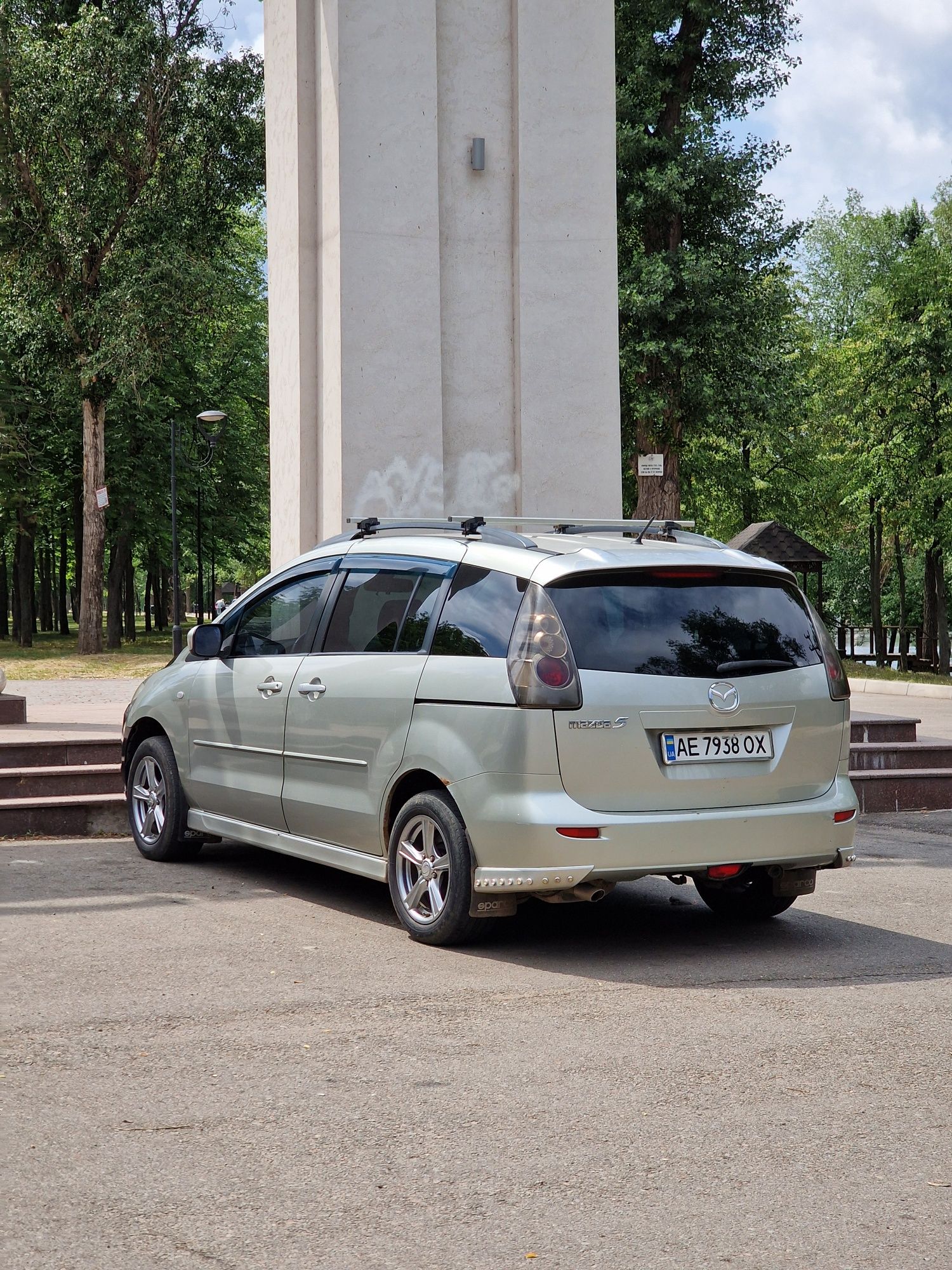 Срочно Mazda 5 Мазда 5 Минивен 7мест