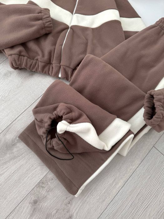 Теплий жіночий костюм на флісі/ спортивний жіночий костюм/ в наявності