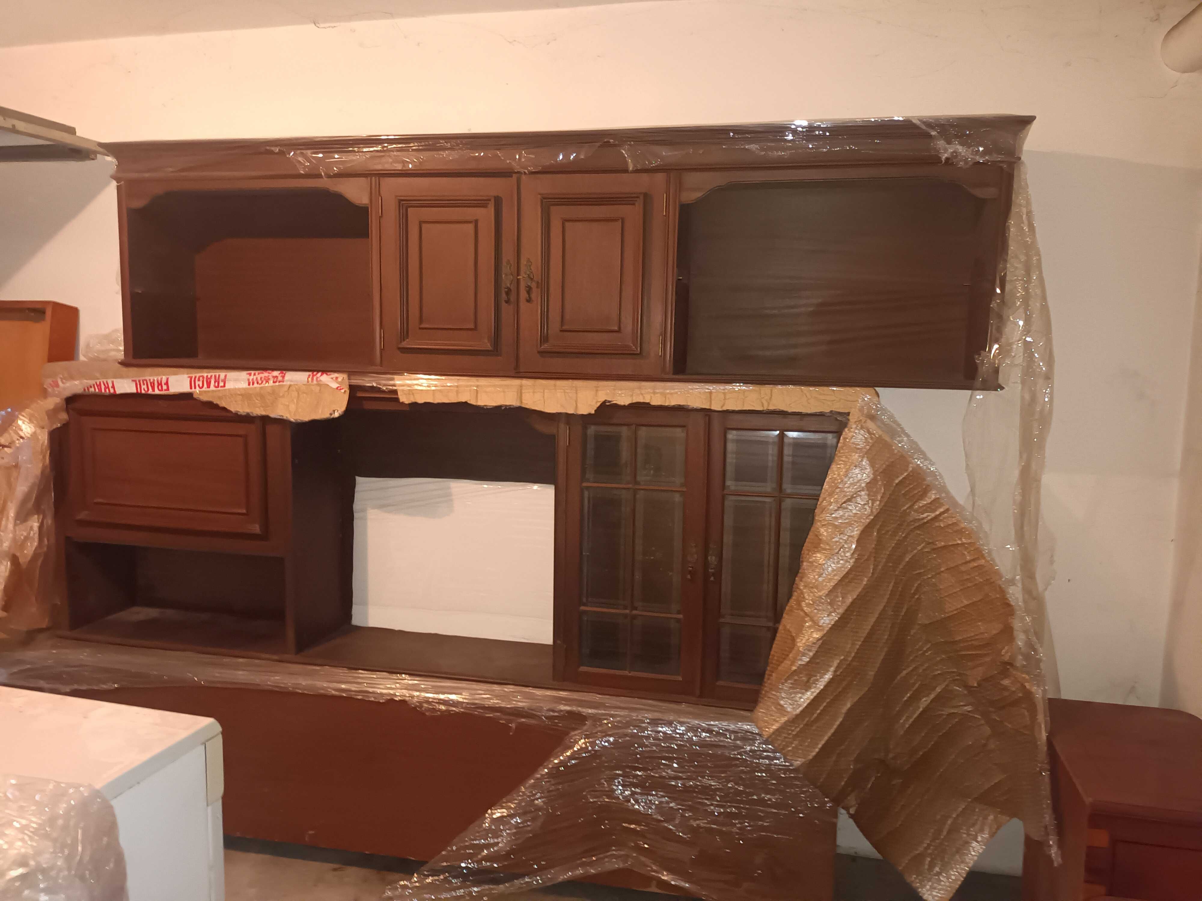 Móveis todos pelo preço indicado