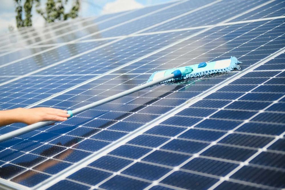 Czyszczenie ścian mycie okien elewacji dachów prace na wysokości