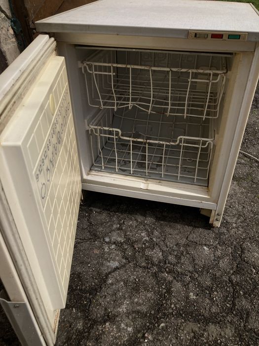 Морозильна камера