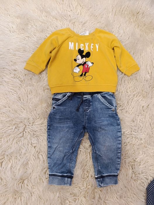 Набір одягу, костюм