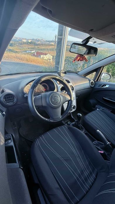 Opel corsa comercial modelo D 2007