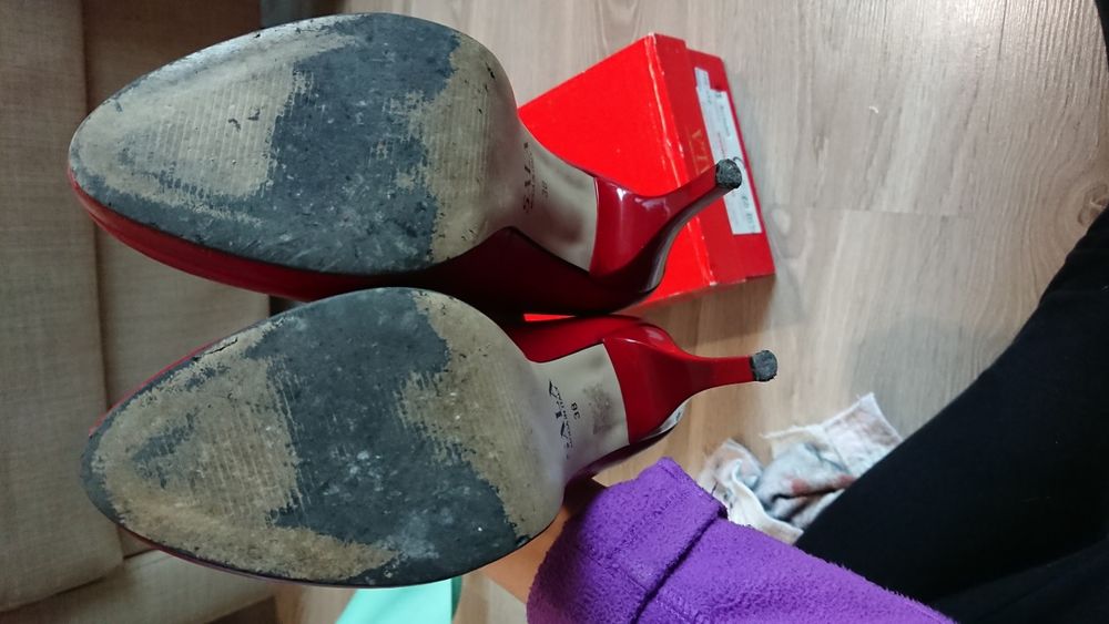 Piękne czerwone szpilki skórzane licowane 38 SALA COLLECTION