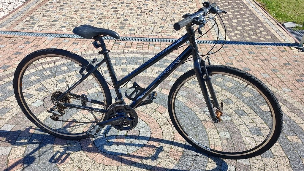 Rower alu TREK FX / Koła 28"/rama 17.5"/Shimano 3x7/