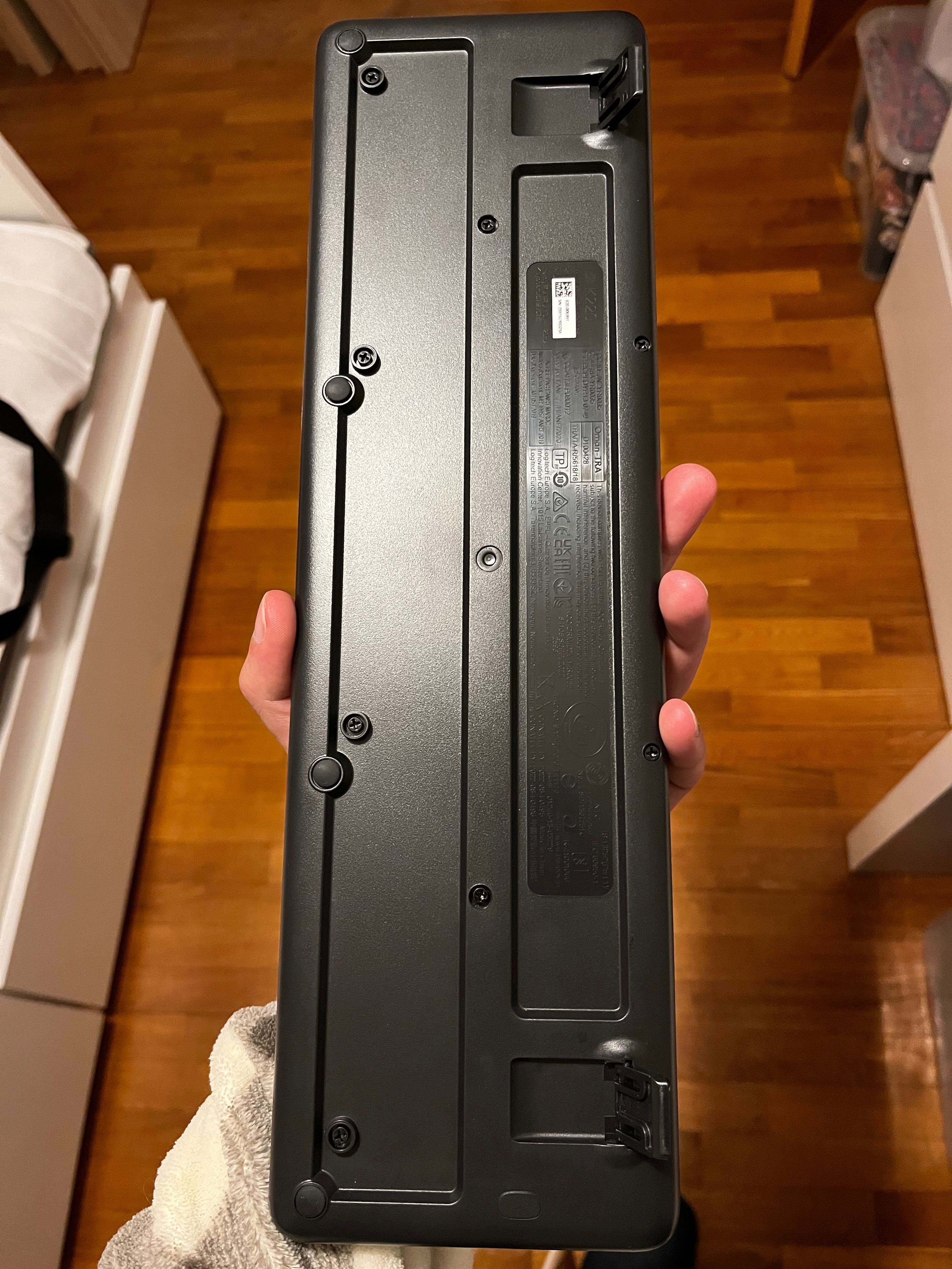 Teclado + Rato LOGITECH Mk220 (Wireless - Teclado Numérico)