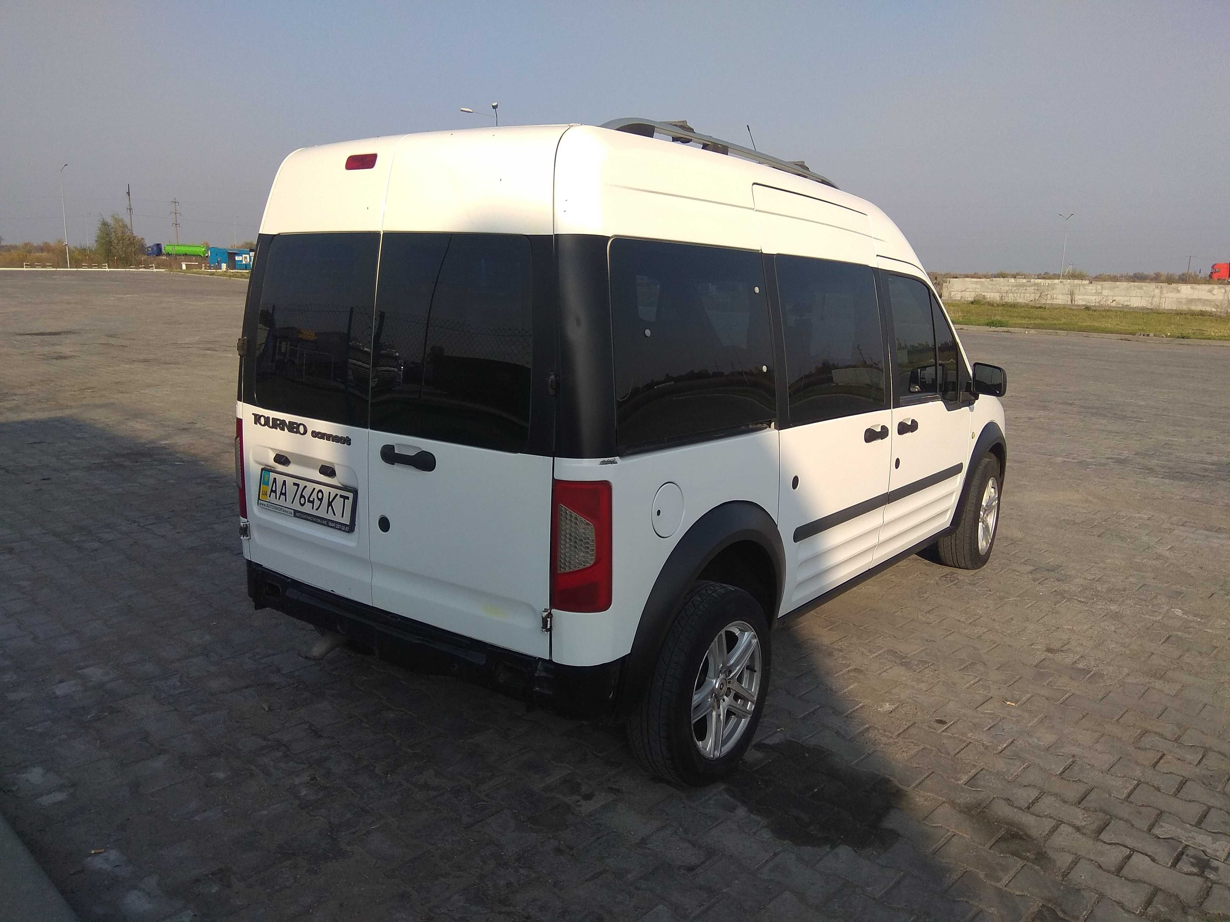 Ford tourneo connect