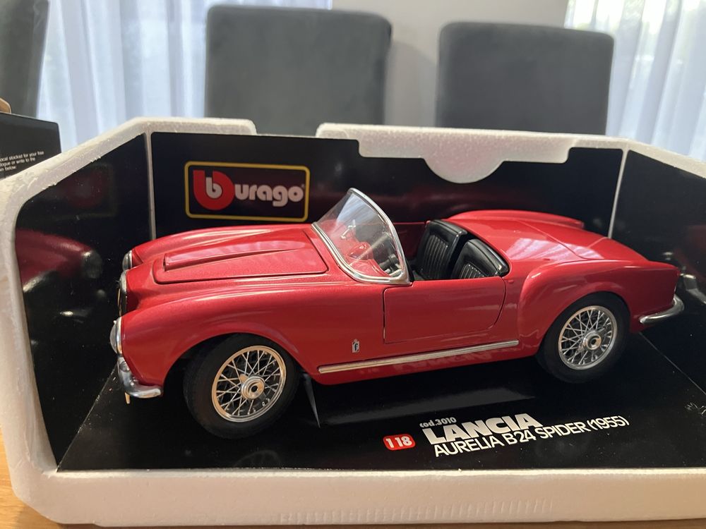 Bburago 1:18 1/18 Lancia aurelia spider B24 made in italy