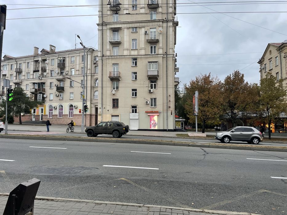 Продаж проміщення на проспекті Соборному