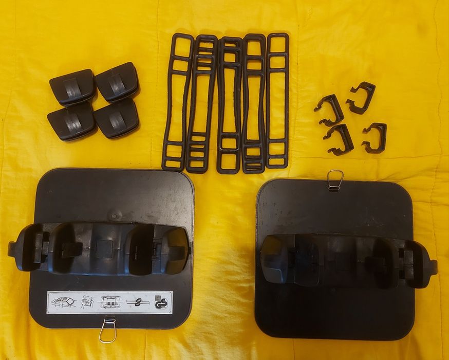 Transportador de tejadilho para pranchas de ski e snowboard.