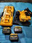 DeWalt DCS 520 - piła zagłębiarka